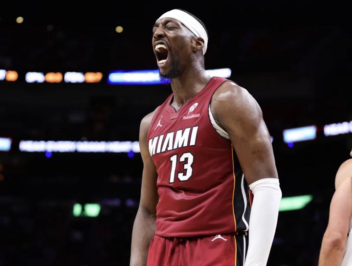  热火主帅力挺阿德巴约；攻防俱佳表现值得最佳阵容认可。 体育新闻 热火主帅力挺阿德巴约；攻防俱佳表现值得最佳阵容认可。 体育新闻