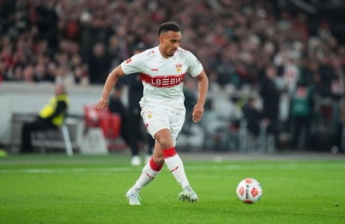  带伤前行，莱韦林选择加入德国队集训；小腿问题待查。 体育新闻 带伤前行，莱韦林选择加入德国队集训；小腿问题待查。 体育新闻