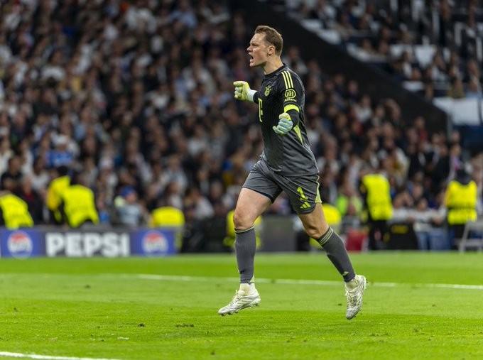  高龄门将的竞技模型优化：诺伊尔在关键战役中的数据支撑与战术价值 IT技术 高龄门将的竞技模型优化：诺伊尔在关键战役中的数据支撑与战术价值 IT技术