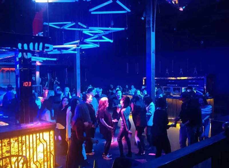  当资源诅咒遇上地缘博弈：蒙古国社会结构性困境的深度解析 新闻